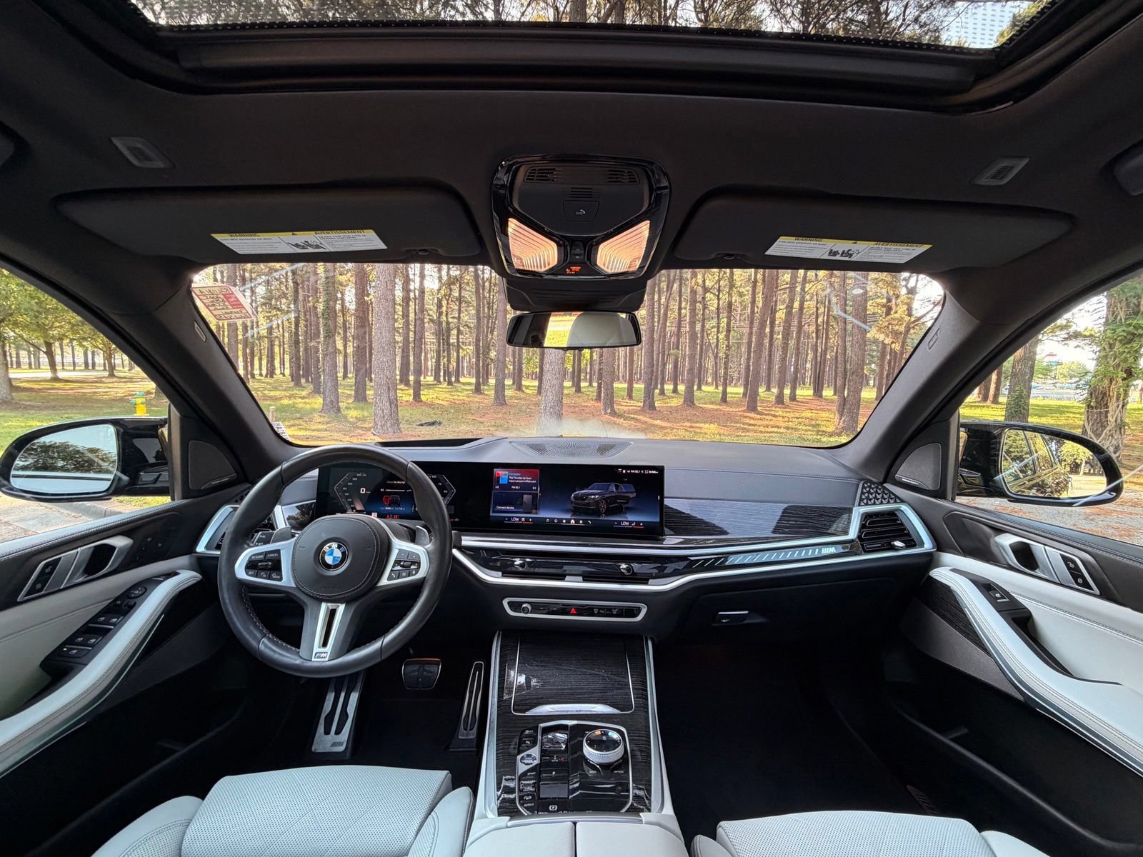 Certified 2025 BMW X5 M60i AWD/4WD image 2
