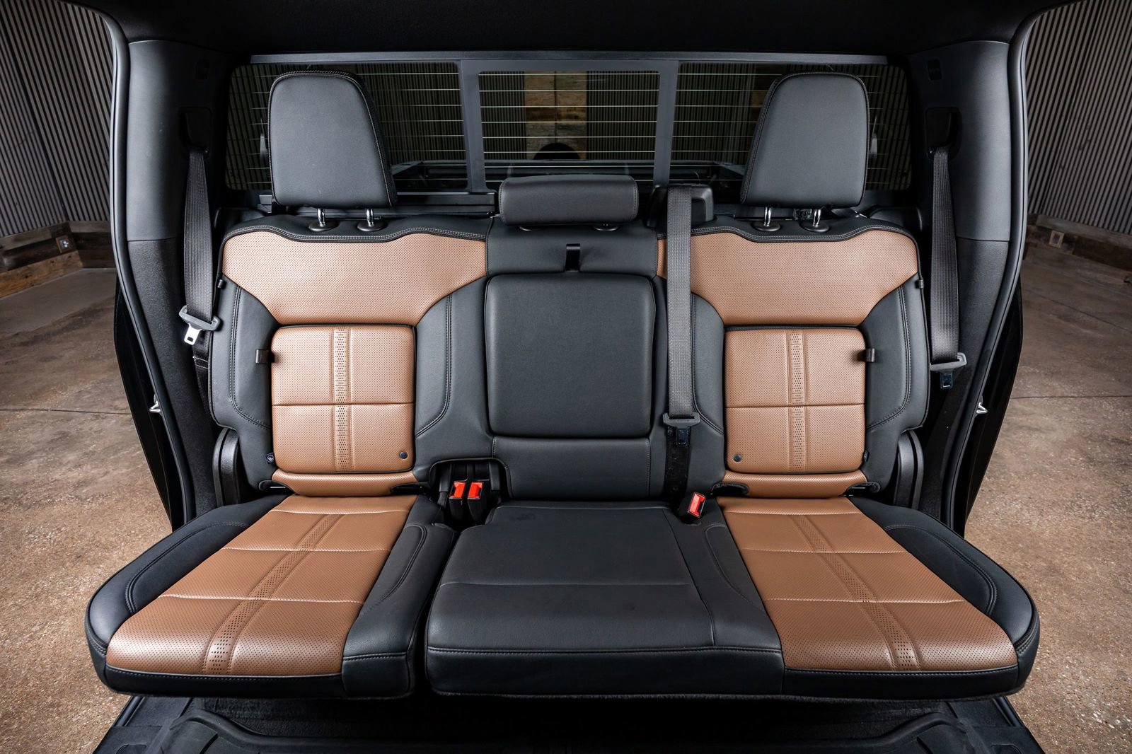 Used 2025 Chevrolet Silverado 2500 High Country w/ High Country Premium Package image 34