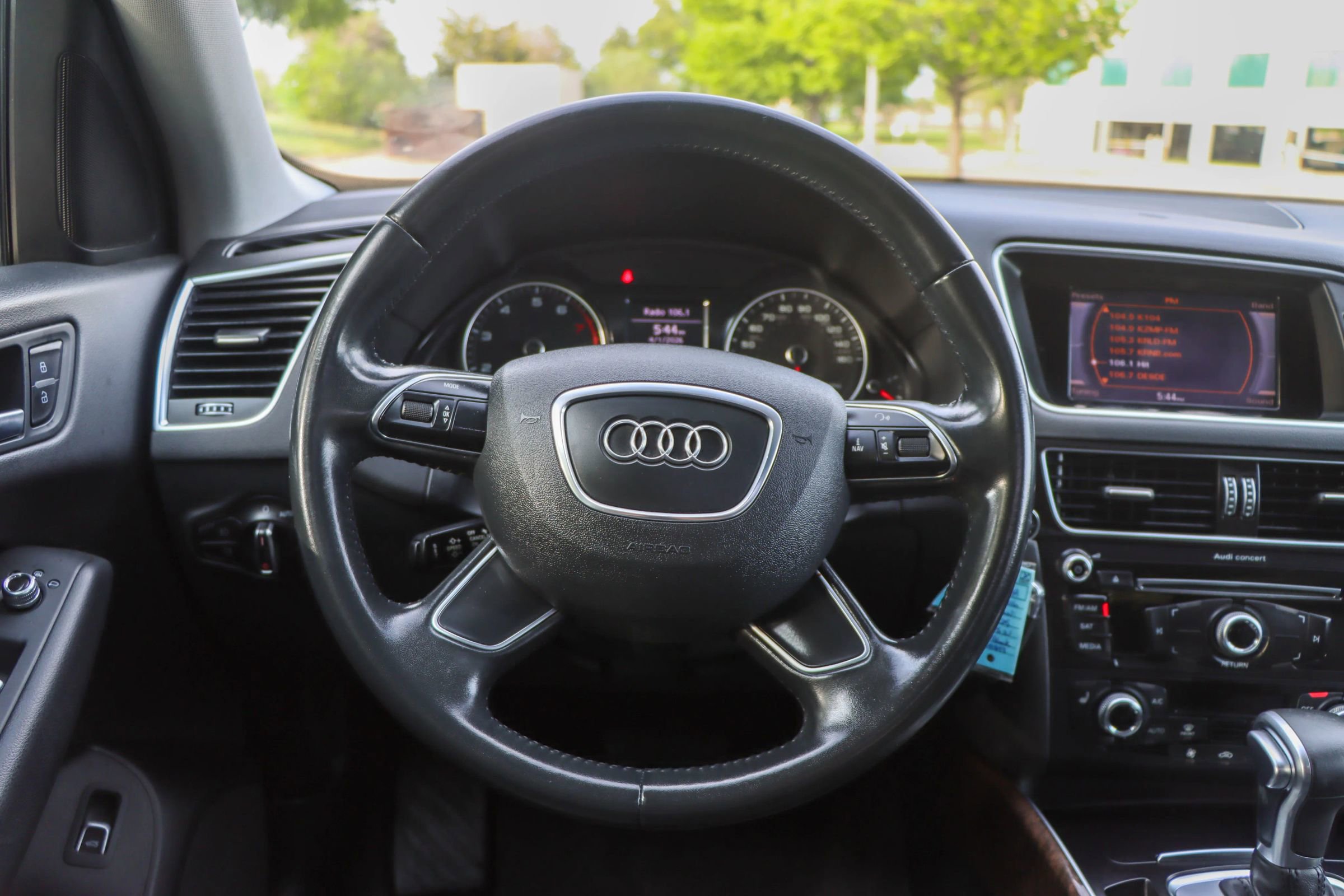 Used 2016 Audi Q5 2.0T Premium image 28