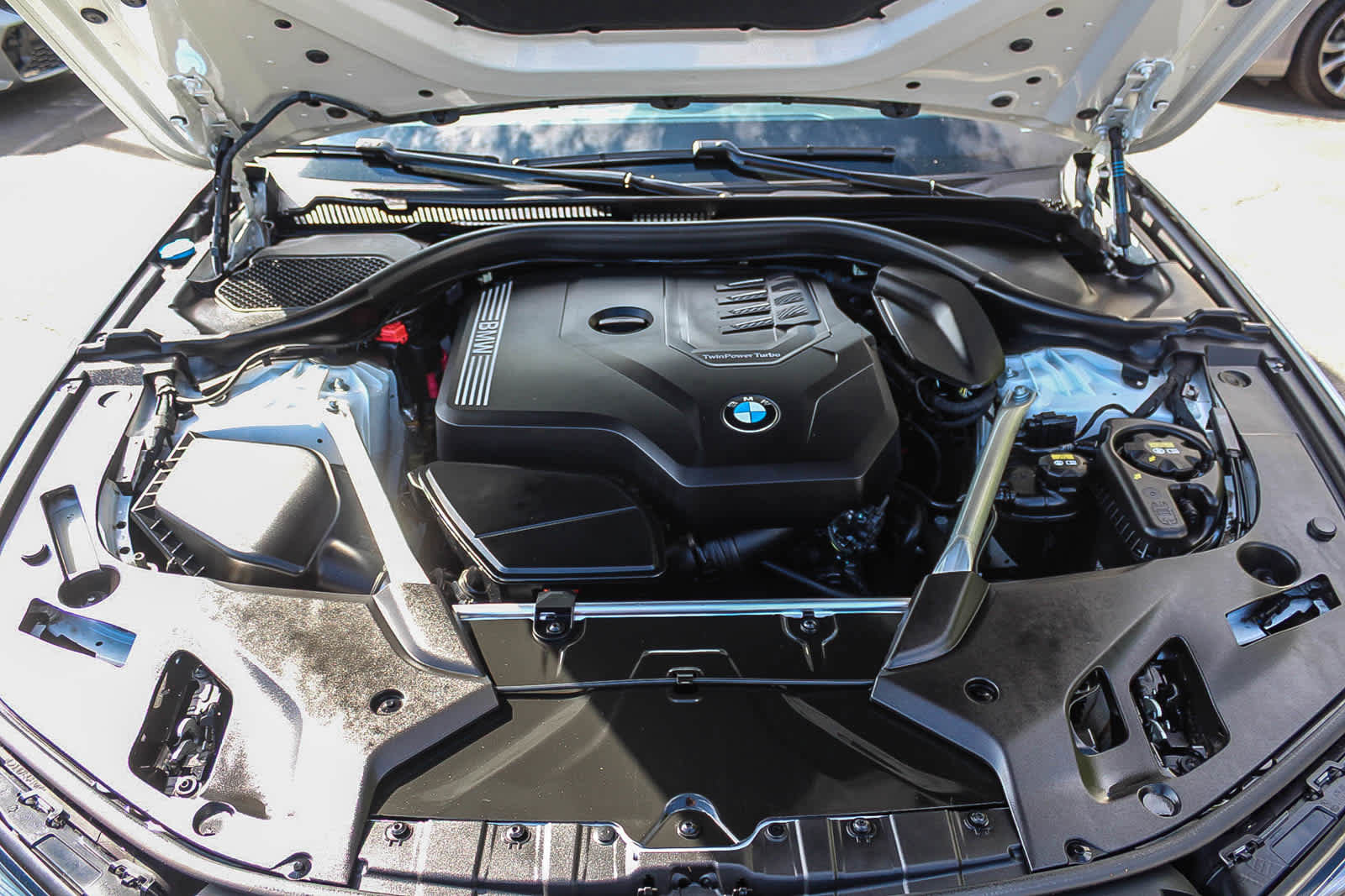 Certified 2022 BMW 530i w/ M Sport Package image 37