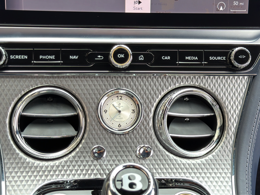 Used 2022 Bentley Continental GT AWD/4WD image 29
