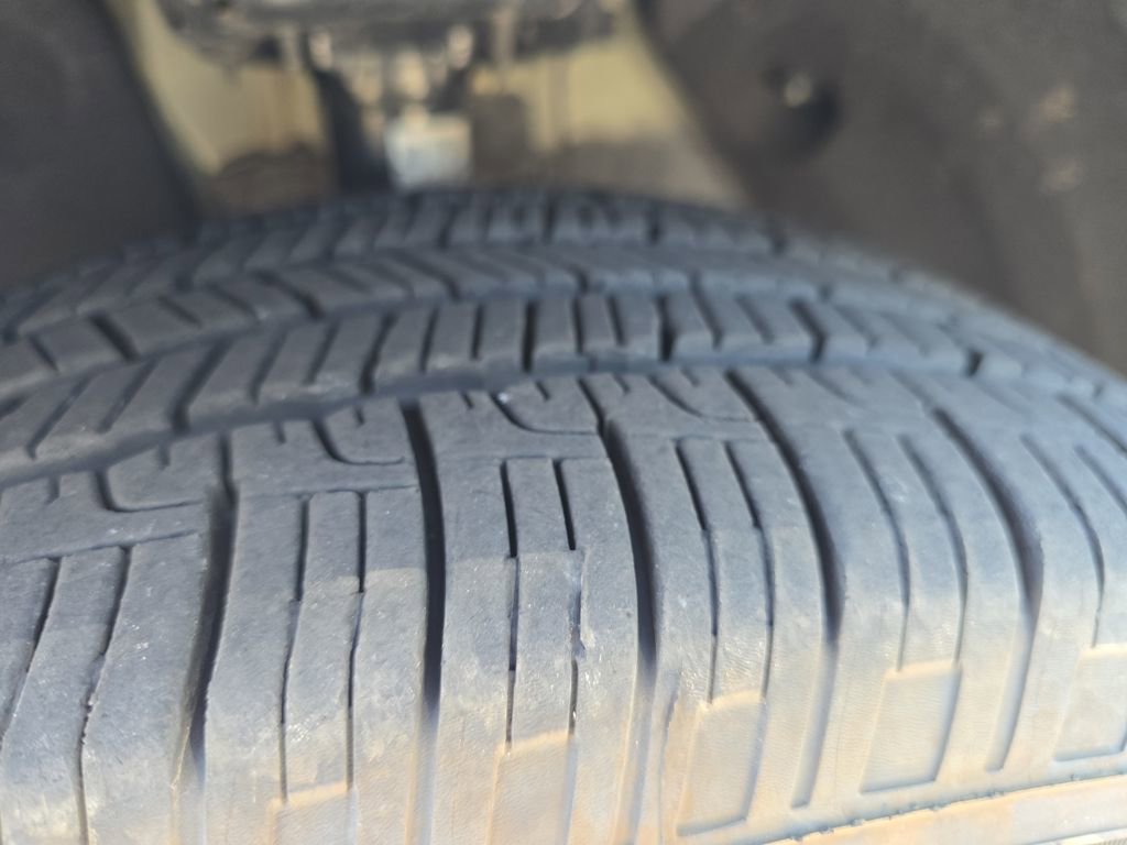 Used 2025 Kia Carnival SX Prestige image 29