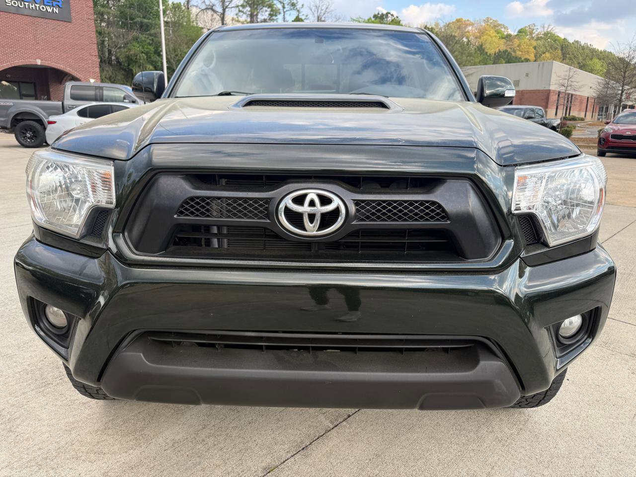 Used 2014 Toyota Tacoma PreRunner w/ TRD Sport Package image 8