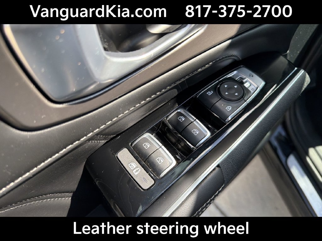 Certified 2023 Kia Sorento SX FWD image 17