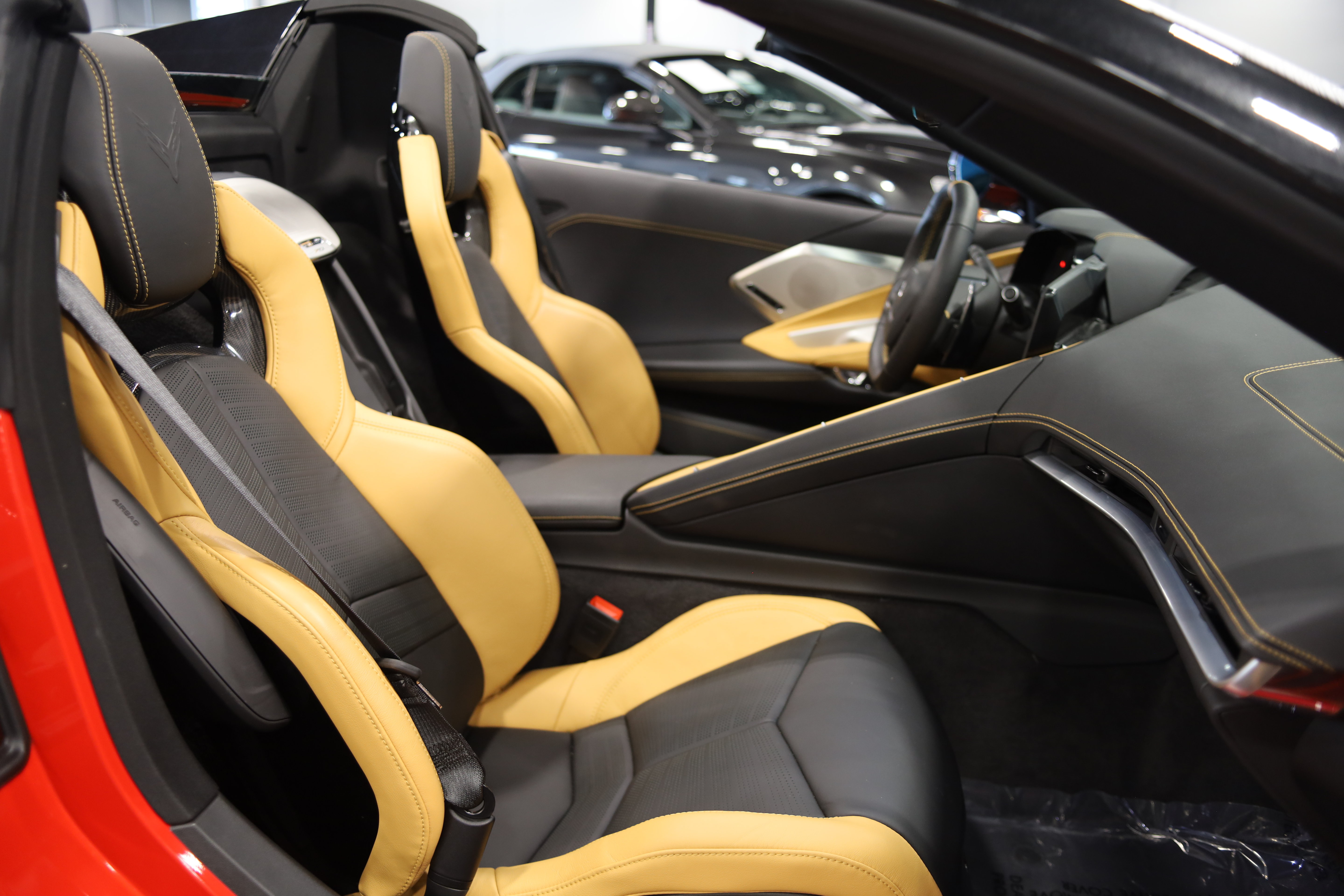 Used 2023 Chevrolet Corvette Stingray Preferred Conv w/ Z51 Performance Package RWD image 35