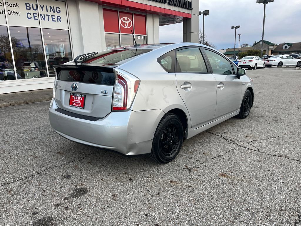 Used 2014 Toyota Prius Four image 7