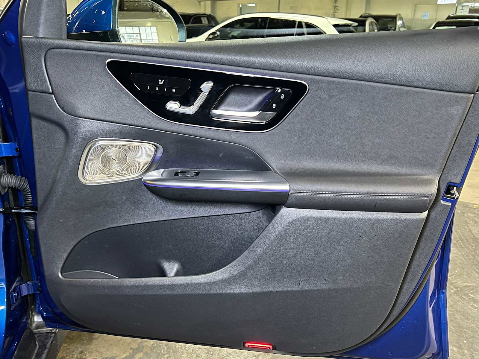 Certified 2025 Mercedes-Benz GLC 300 4MATIC image 11