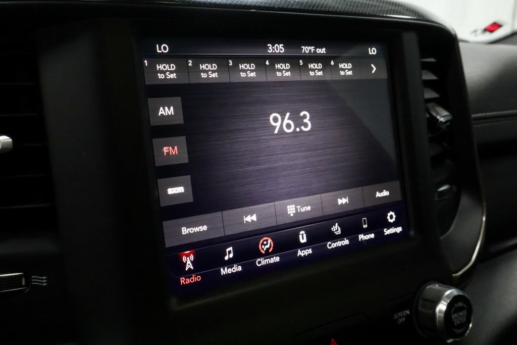 Used 2019 RAM 1500 Sport w/ Level 2 Equipment Group AWD/4WD image 3