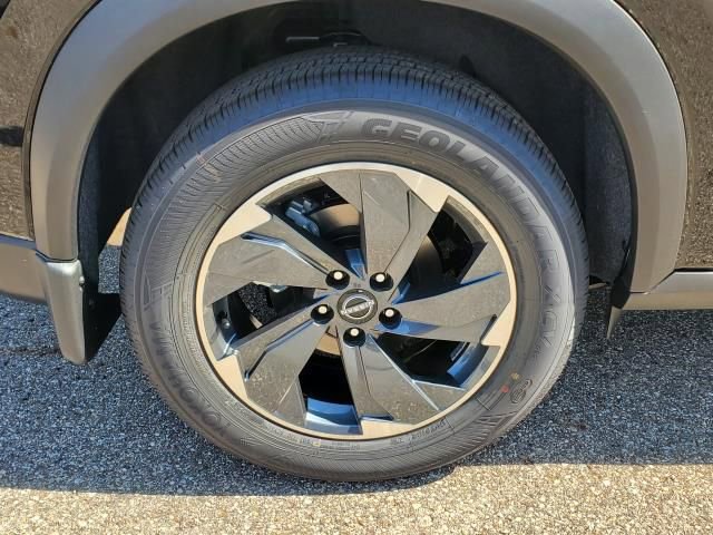 New 2026 Nissan Rogue SV image 5