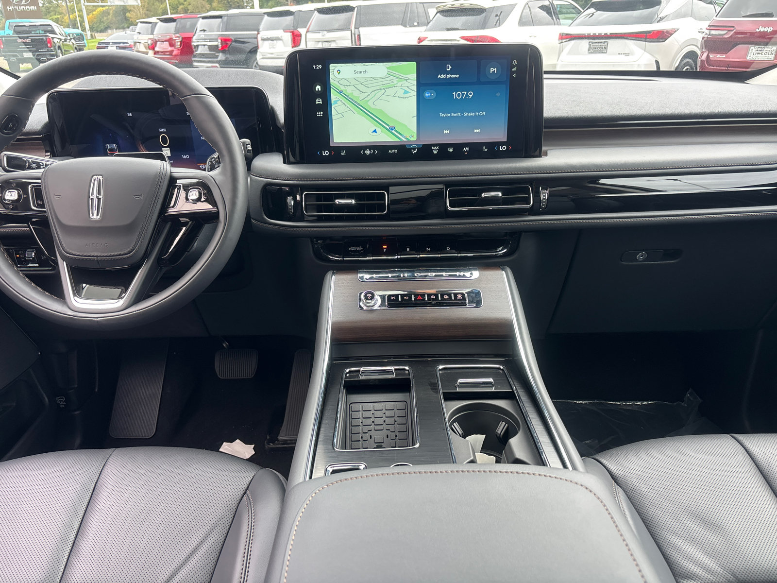 New 2027 Lincoln Aviator Reserve AWD/4WD image 26