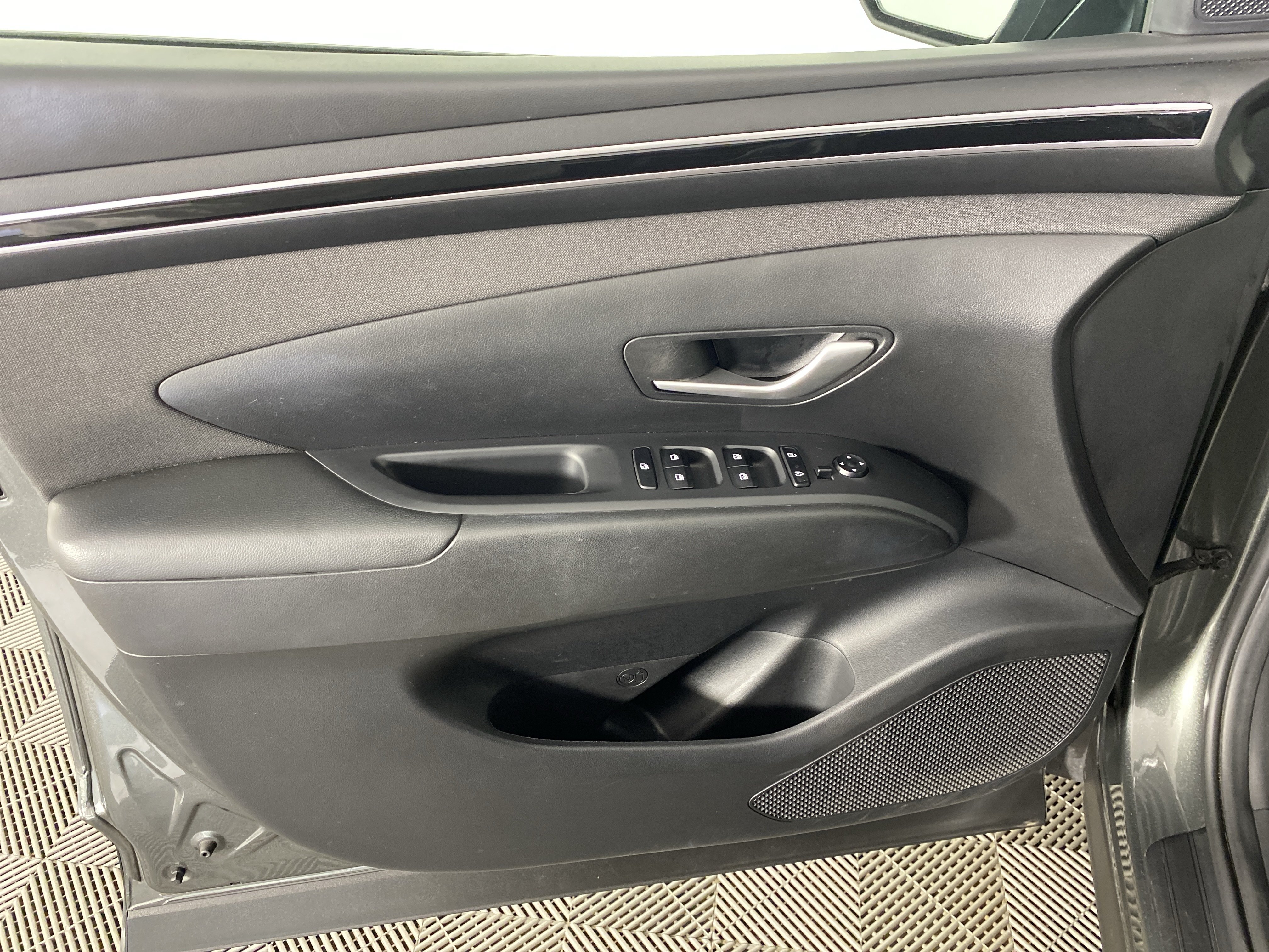 Used 2023 Hyundai Tucson SEL w/ Convenience Package AWD/4WD image 14