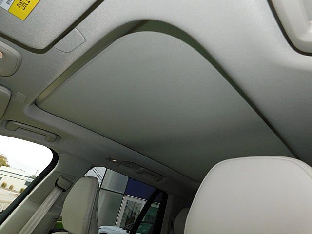 New 2026 Volvo XC90 B6 Ultra w/ Protection Package image 17