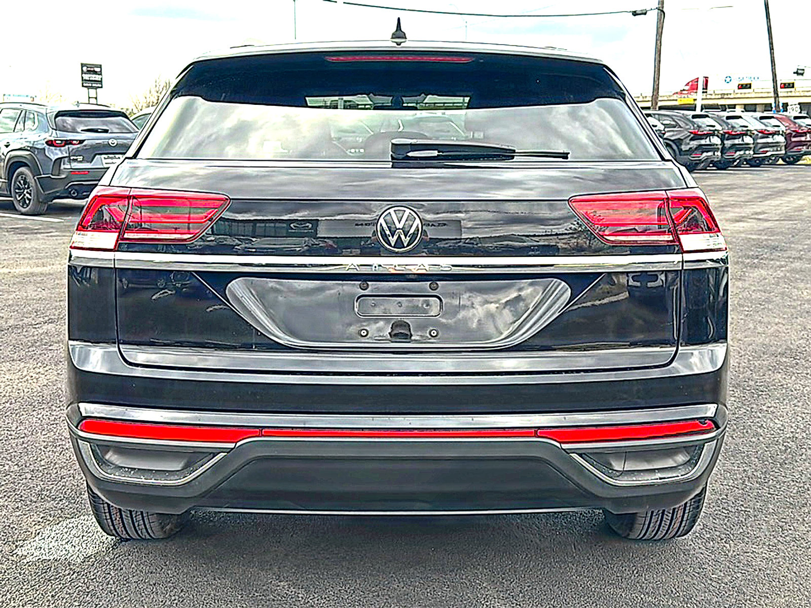 Used 2021 Volkswagen Atlas Cross Sport S FWD image 7