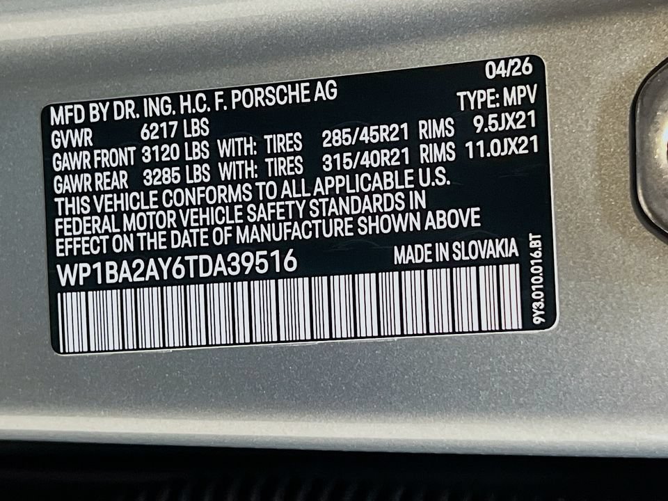 New 2026 Porsche Cayenne Coupe AWD/4WD image 35