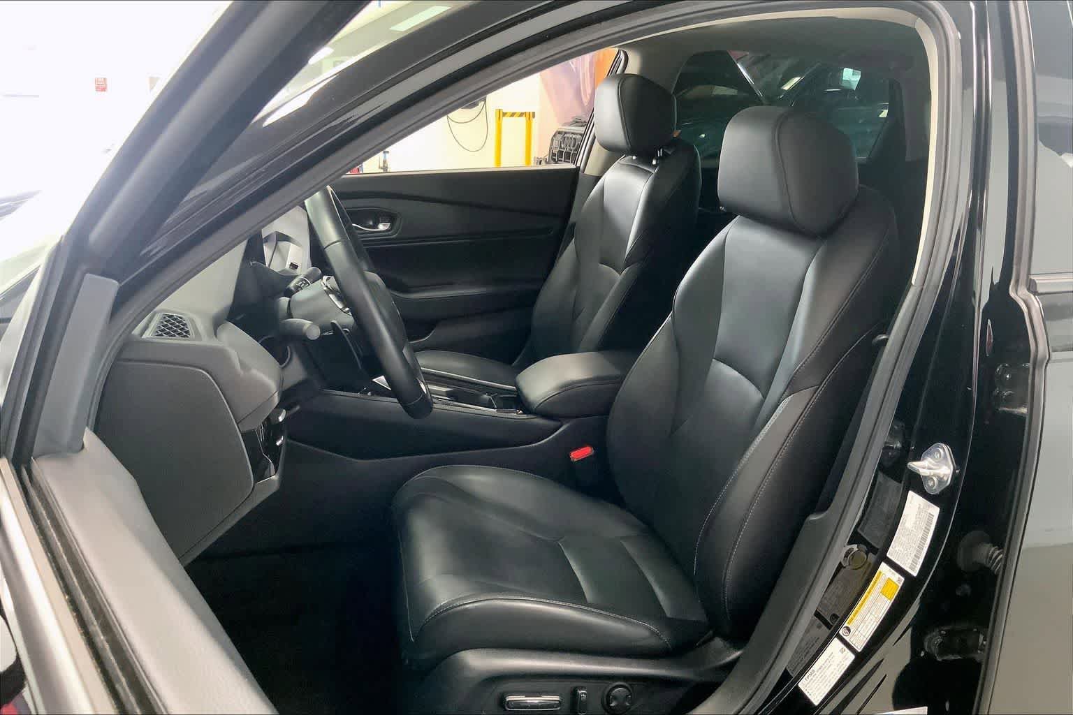 Used 2023 Honda Accord Touring image 9