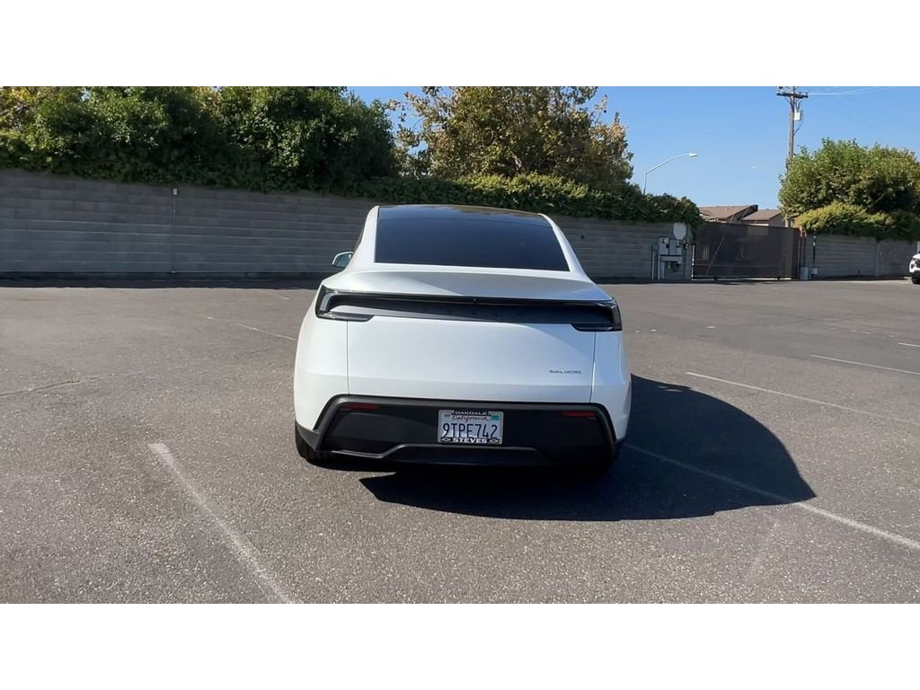 Used 2026 Tesla Model Y Long Range AWD/4WD image 10