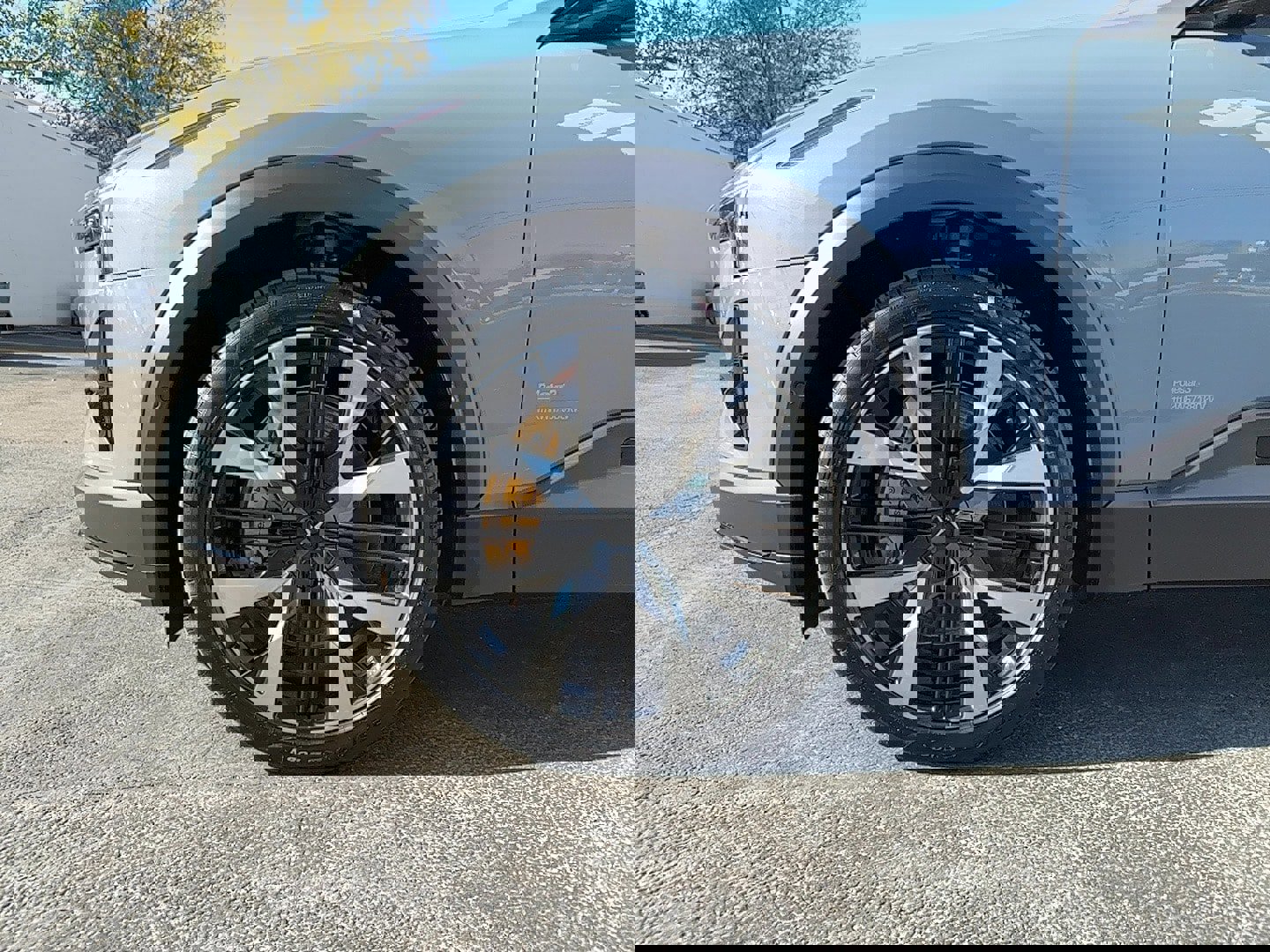 New 2025 Polestar Polestar 3 image 9