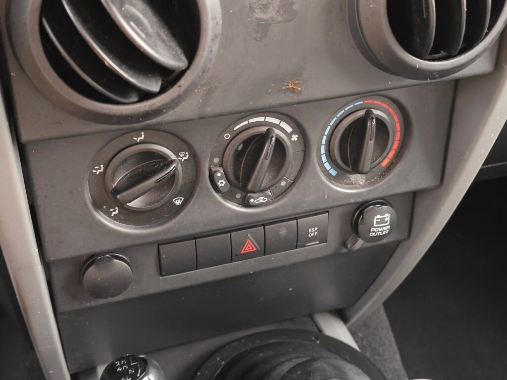 Used 2008 Jeep Wrangler X image 25