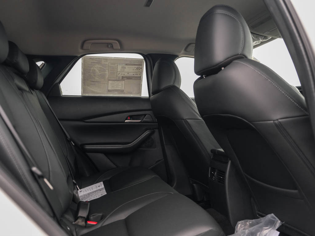 New 2026 MAZDA CX-30 AWD 2.5 S w/ Select Sport Pkg image 12
