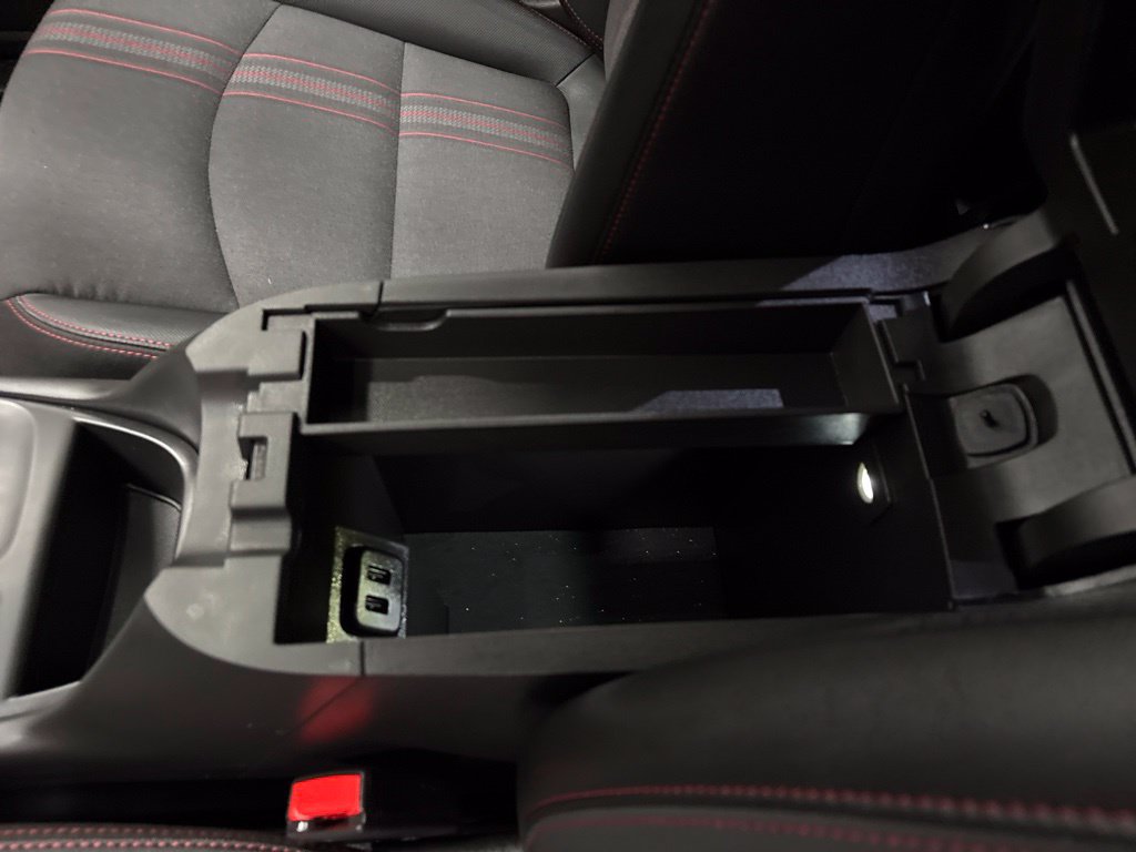 Used 2023 Chevrolet Equinox RS AWD/4WD image 18