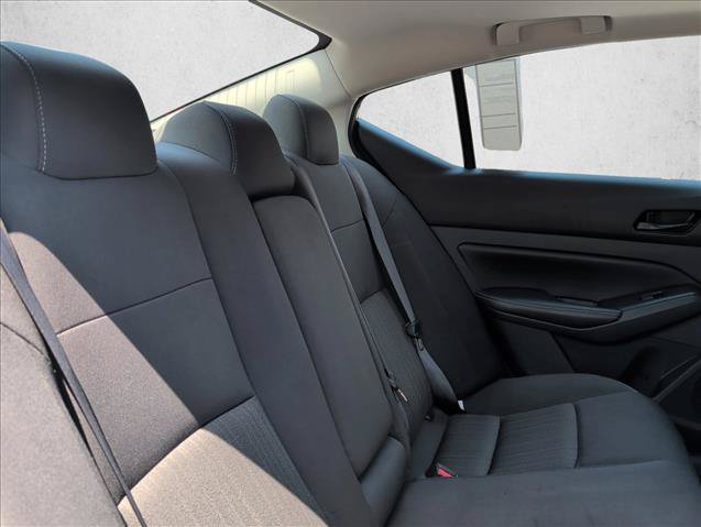 Used 2024 Nissan Altima 2.5 SV w/ SV Premium Package FWD image 25