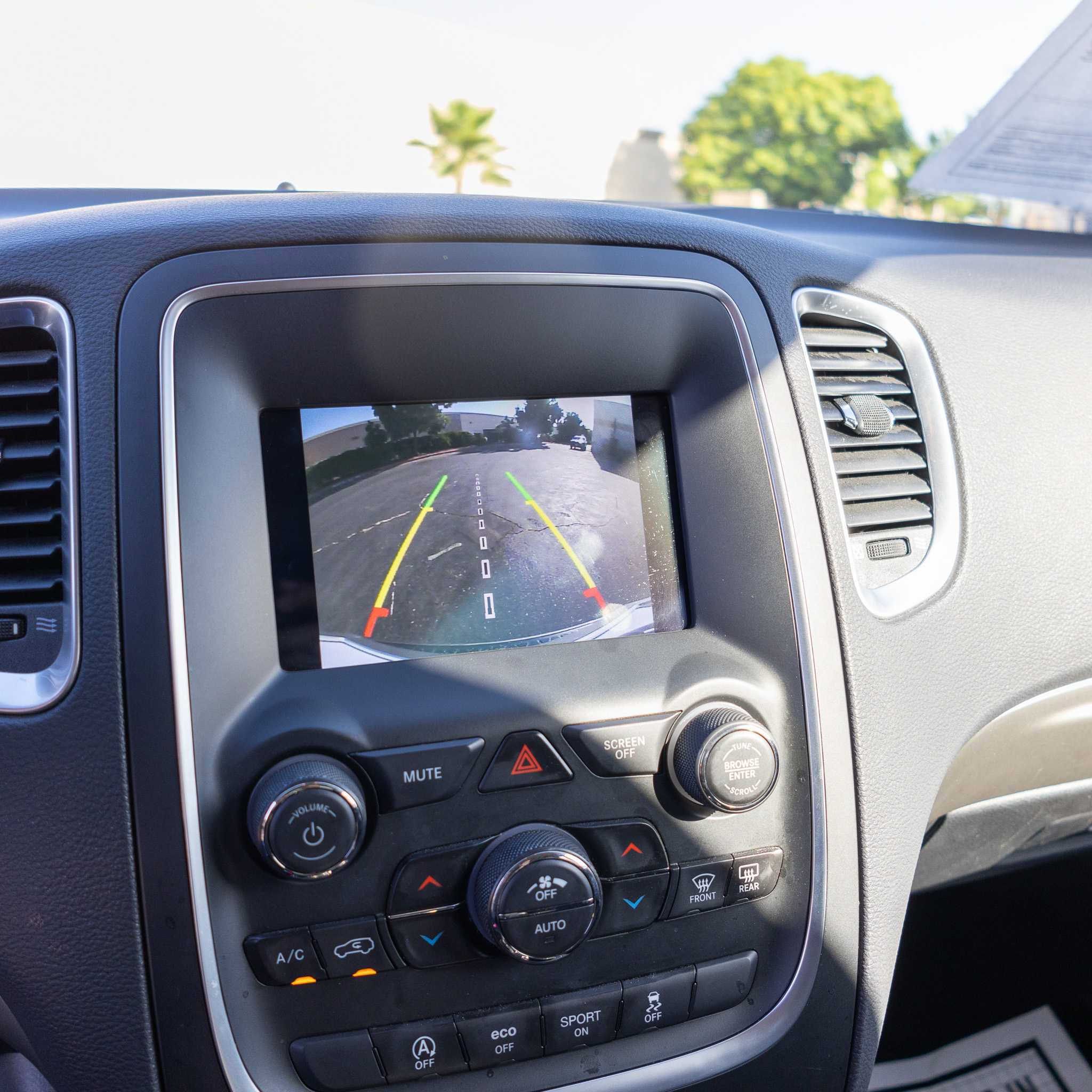 Used 2020 Dodge Durango SXT w/ 3rd Row Seating Group image 15