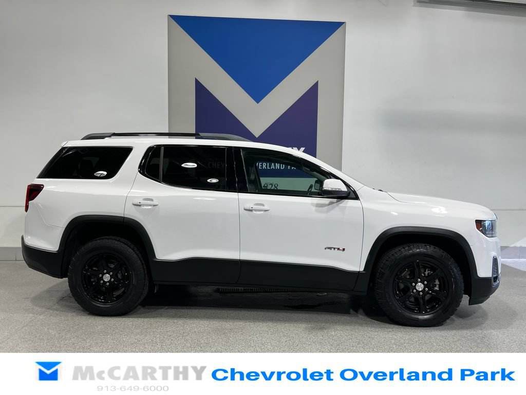 Used 2021 GMC Acadia AT4 w/ Technology Package AWD/4WD image 4
