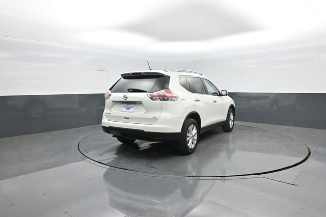Used 2015 Nissan Rogue SV w/ SV Premium Package image 7