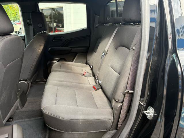 Used 2023 Chevrolet Colorado W/T w/ WT Convenience Package AWD/4WD image 15