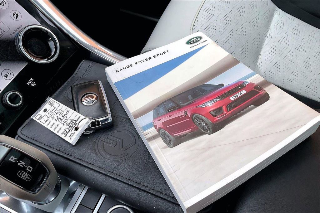 Certified 2022 Land Rover Range Rover Sport SVR image 35