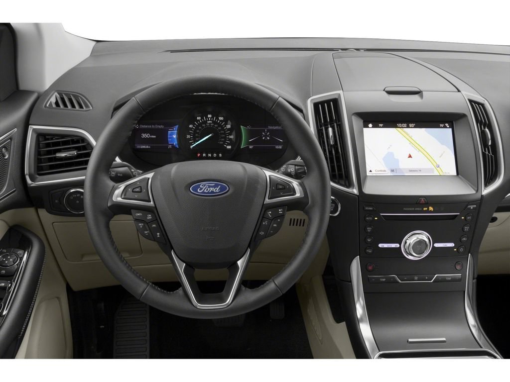 Used 2019 Ford Edge Titanium w/ Equipment Group 301A AWD/4WD image 4