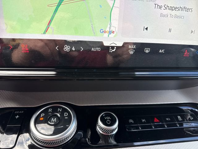 New 2026 Ford Expedition Active image 28