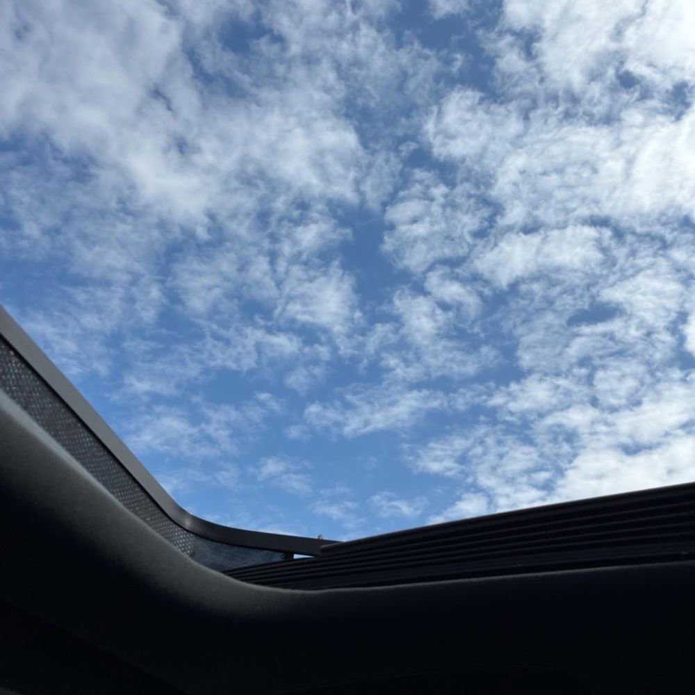 Used 2018 Kia Optima SX w/ Technology Package image 11