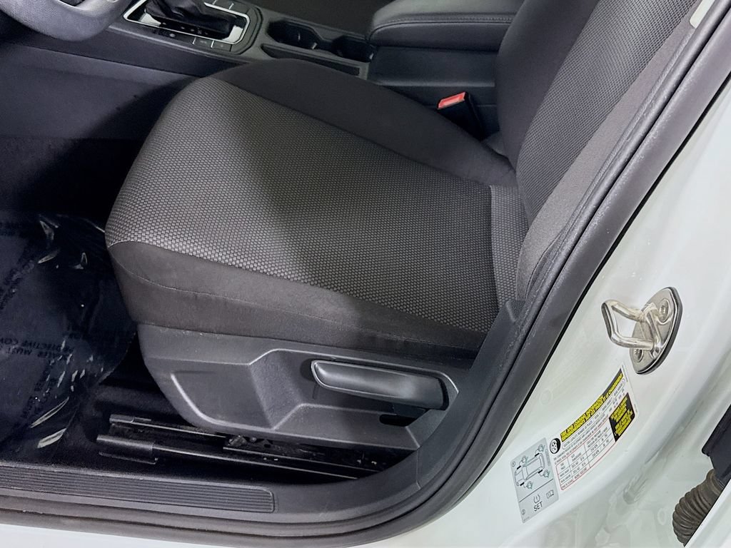 Used 2019 Volkswagen Jetta SE FWD image 23