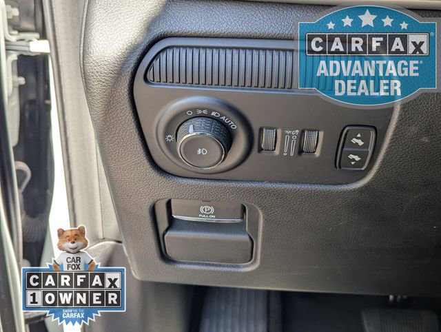 Used 2023 Jeep Wagoneer Series II w/ HD Trailer Tow Package image 13