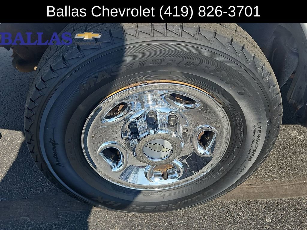 Used 2018 Chevrolet Express 2500 w/ Driver Convenience Package image 31