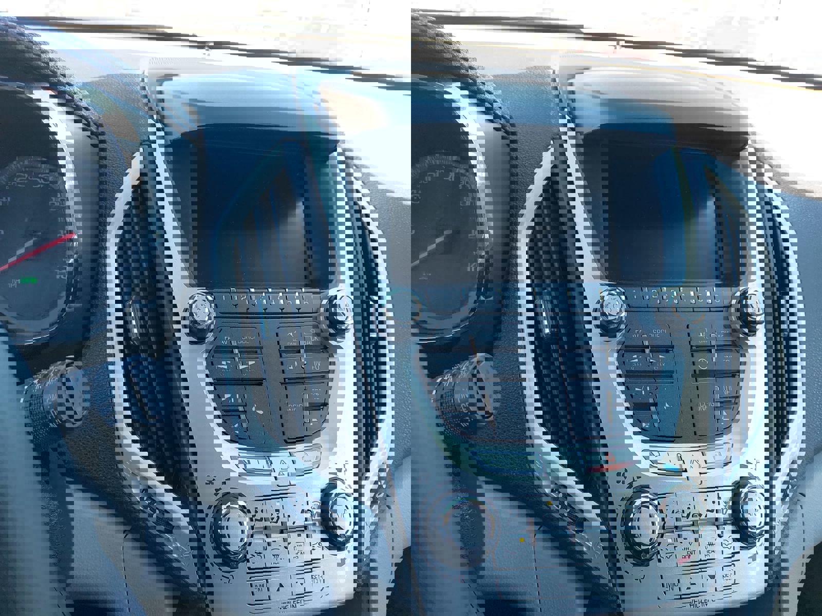 Used 2014 GMC Terrain SLE image 20