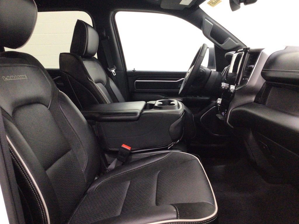 Used 2025 RAM 1500 Laramie image 29