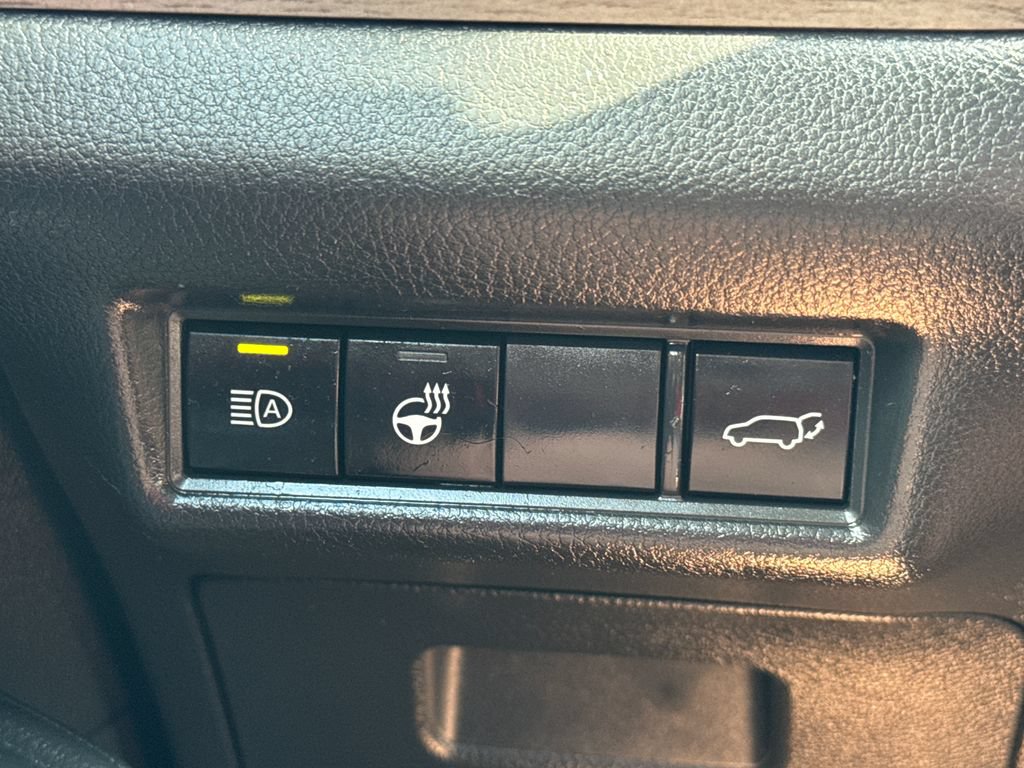 Used 2024 Toyota Grand Highlander AWD image 37
