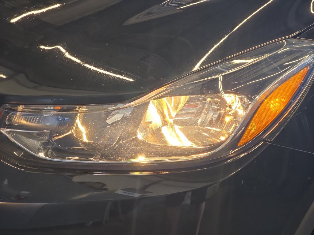 Used 2019 Chevrolet Trax LS AWD/4WD image 30