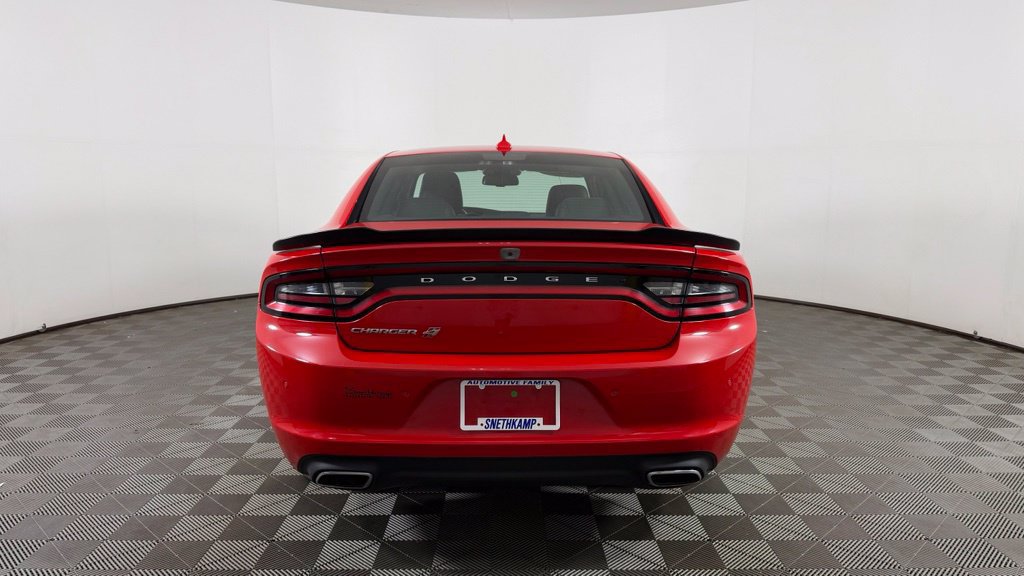 Used 2018 Dodge Charger GT AWD/4WD image 8