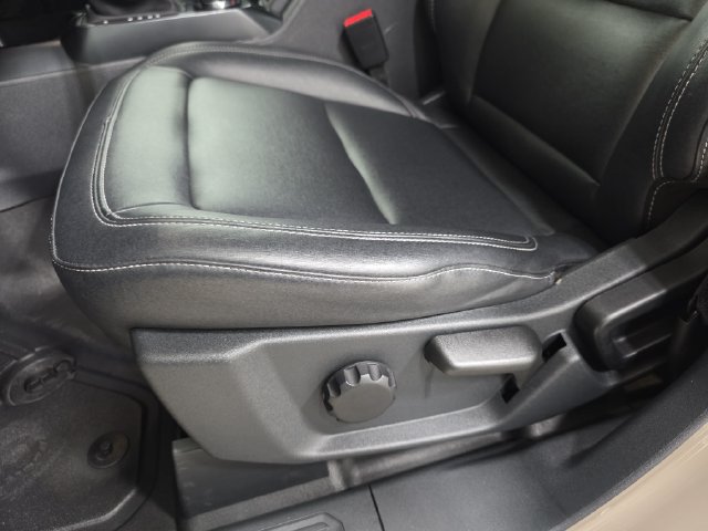 Used 2026 Ford Bronco Badlands AWD/4WD image 29