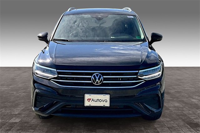 Used 2024 Volkswagen Tiguan Wolfsburg Edition image 2