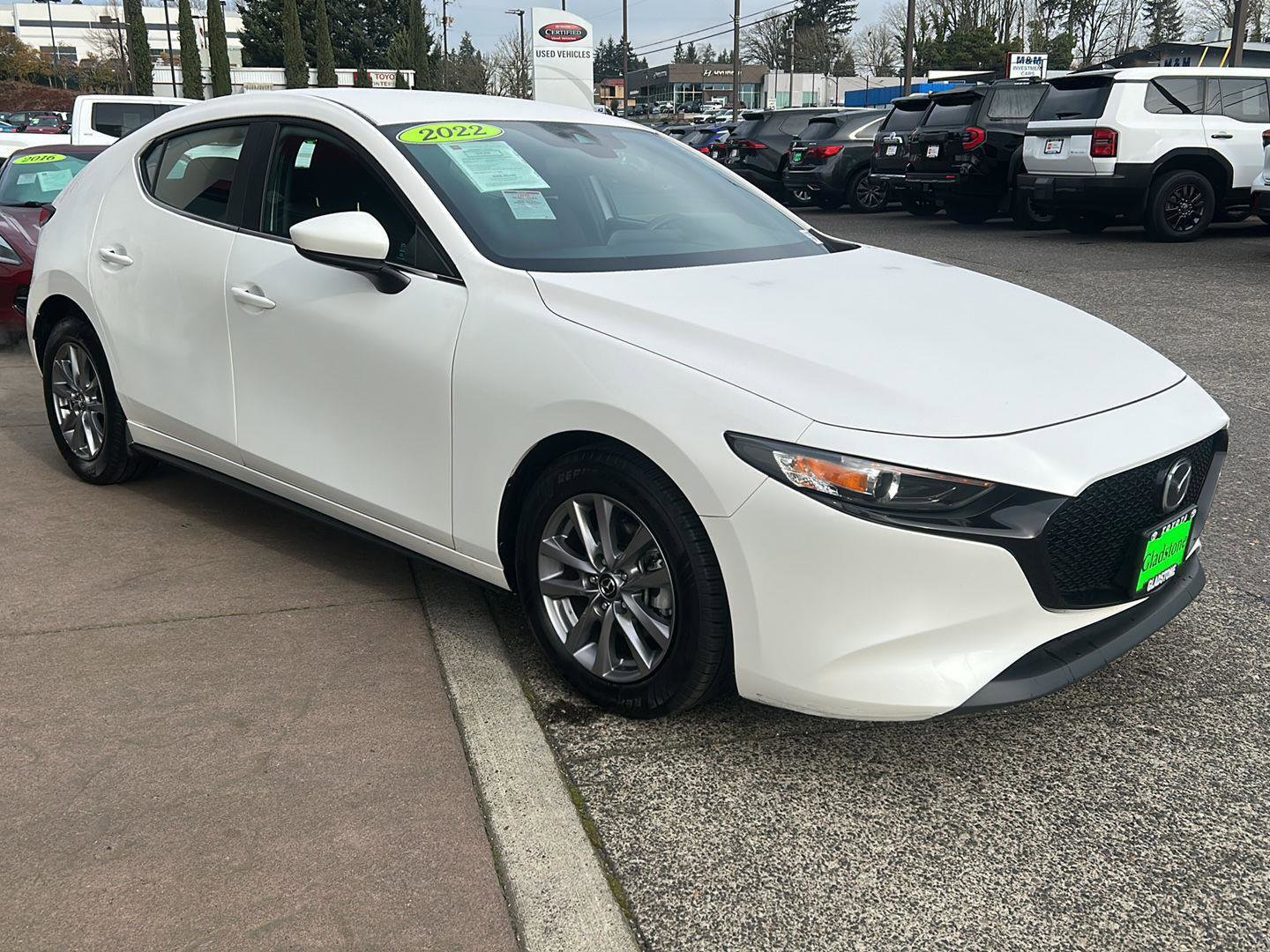 Used 2022 MAZDA MAZDA3 s image 4