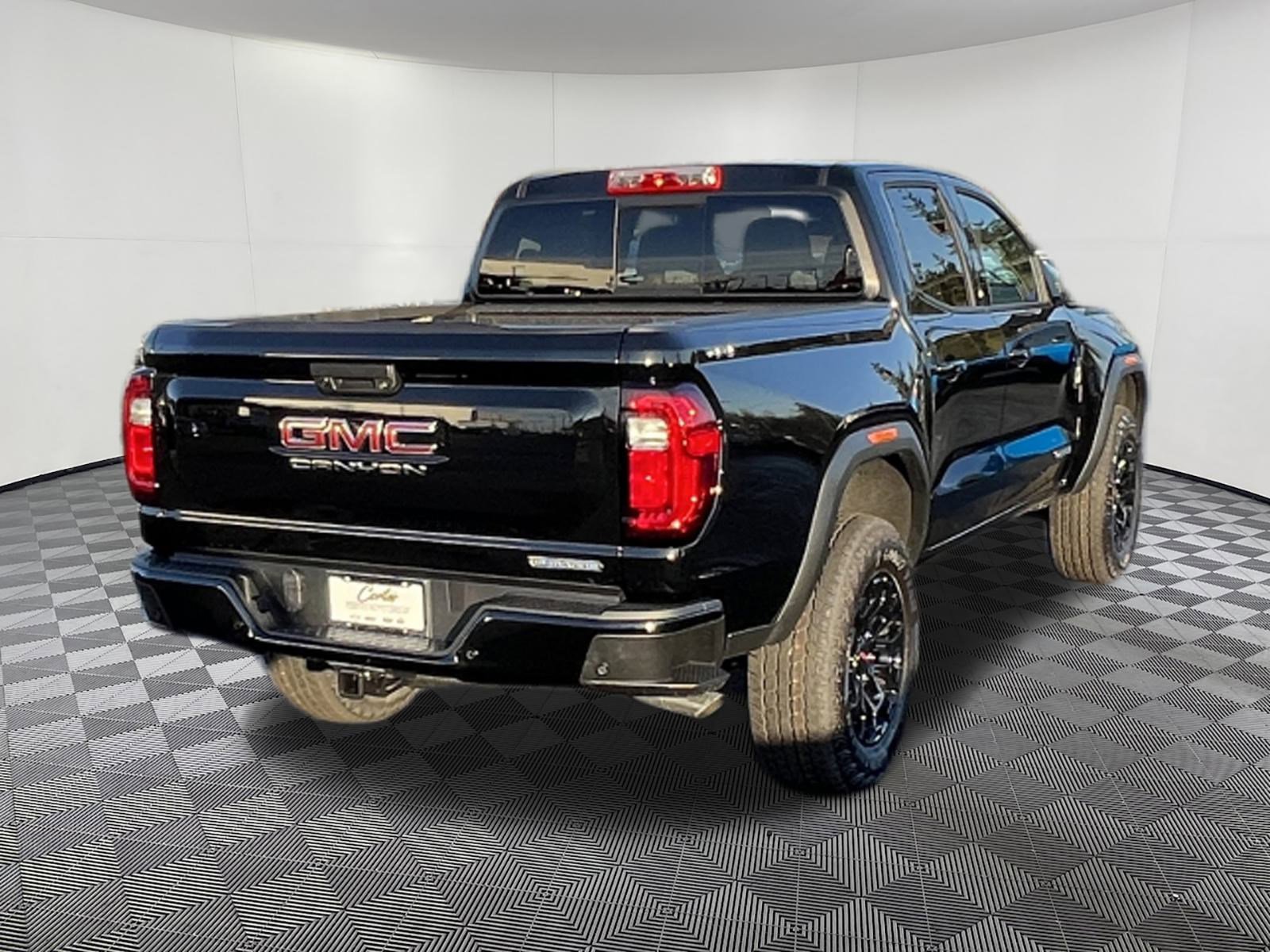 New 2026 GMC Canyon Elevation w/ Convenience Package image 6