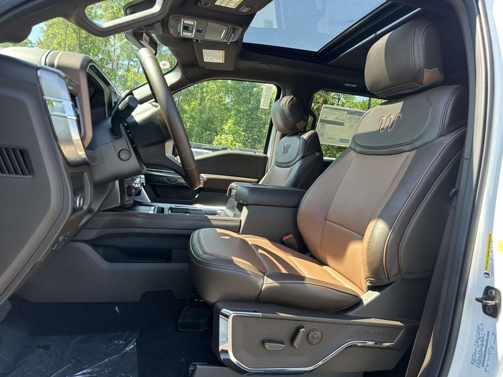New 2026 Ford F350 King Ranch w/ Chrome Package AWD/4WD image 10