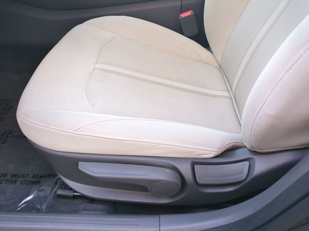 Certified 2023 Hyundai Sonata SE image 17