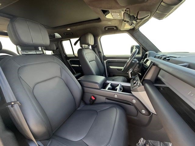New 2026 Land Rover Defender 110 X AWD/4WD image 16
