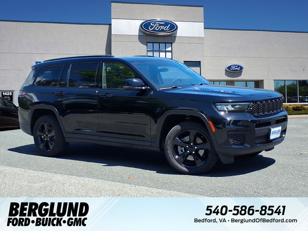 Used 2023 Jeep Grand Cherokee L Laredo AWD/4WD image 1
