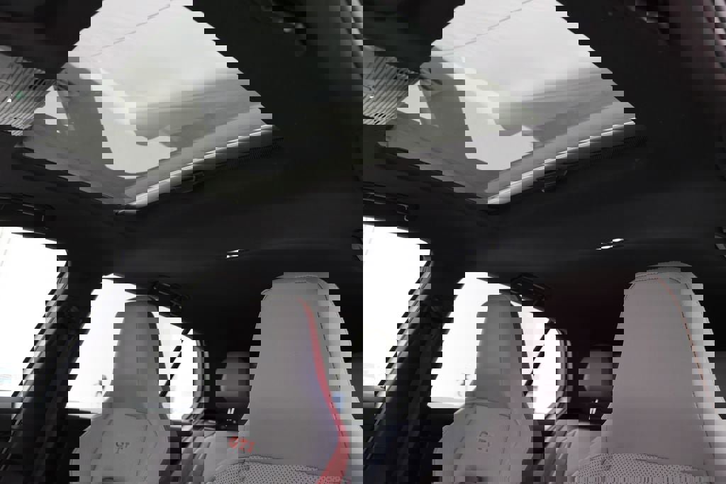 Used 2024 Volkswagen GTI SE w/ SE Leather Seats Package image 16